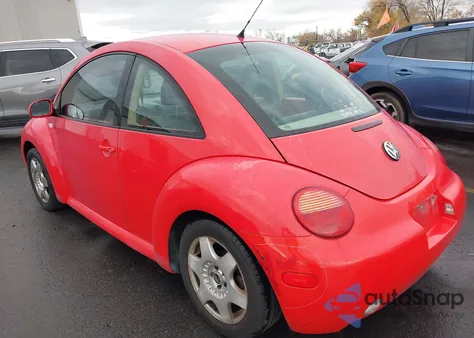 2001 Volkswagen New Beetle Gls z USA, uszkodzony, nr VIN 3VWCS21C71M408423